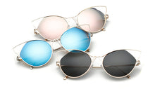 Famous Cat Eye Sunglasses - Vogue Style